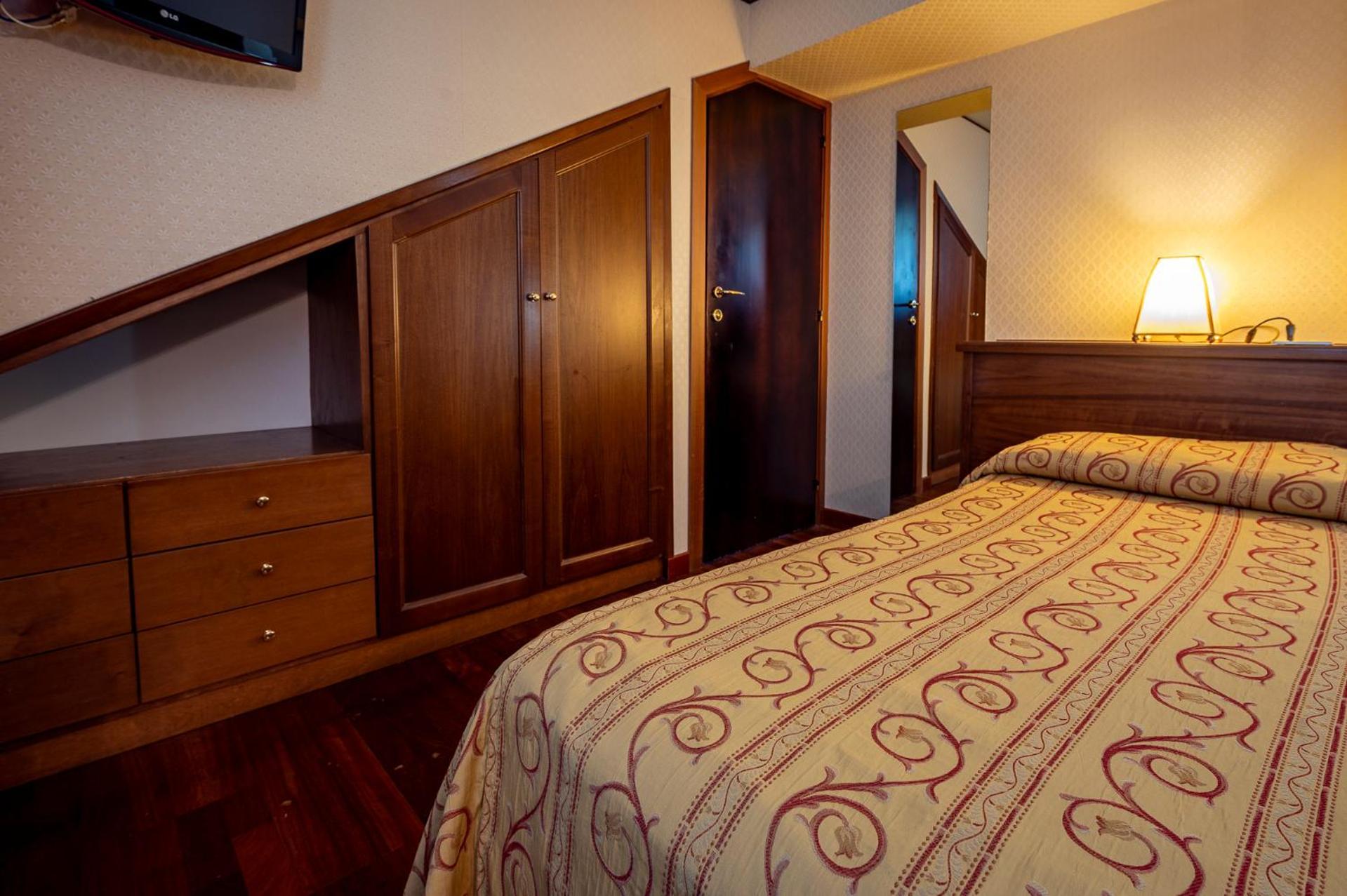 Hotel Corona & Spa Pescasseroli Ngoại thất bức ảnh