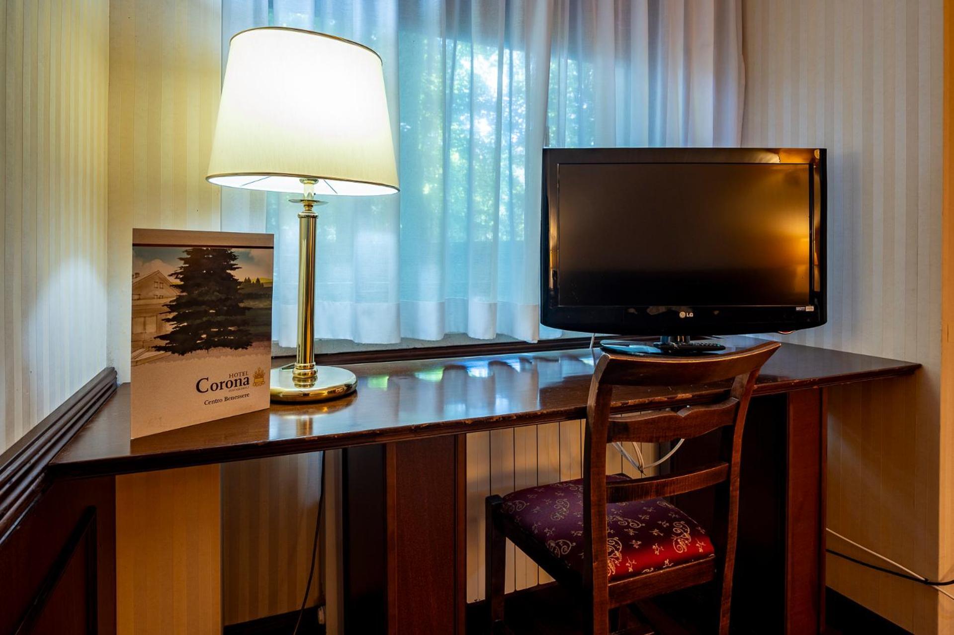 Hotel Corona & Spa Pescasseroli Ngoại thất bức ảnh