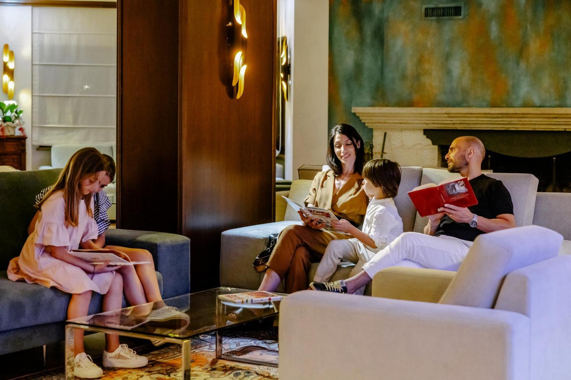 Hotel Corona & Spa Pescasseroli Ngoại thất bức ảnh